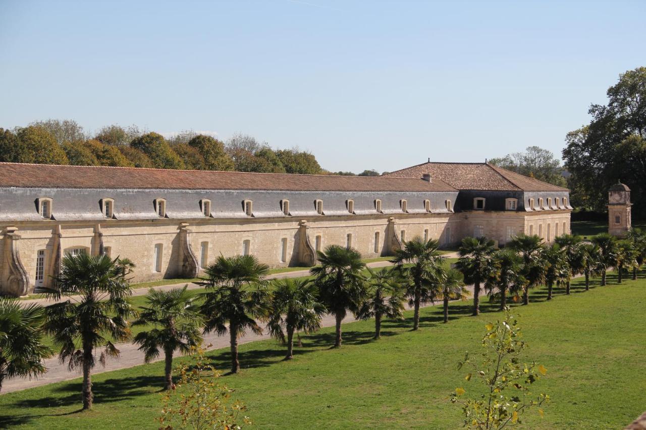 Les Demoiselles De Rochefort Exterior foto